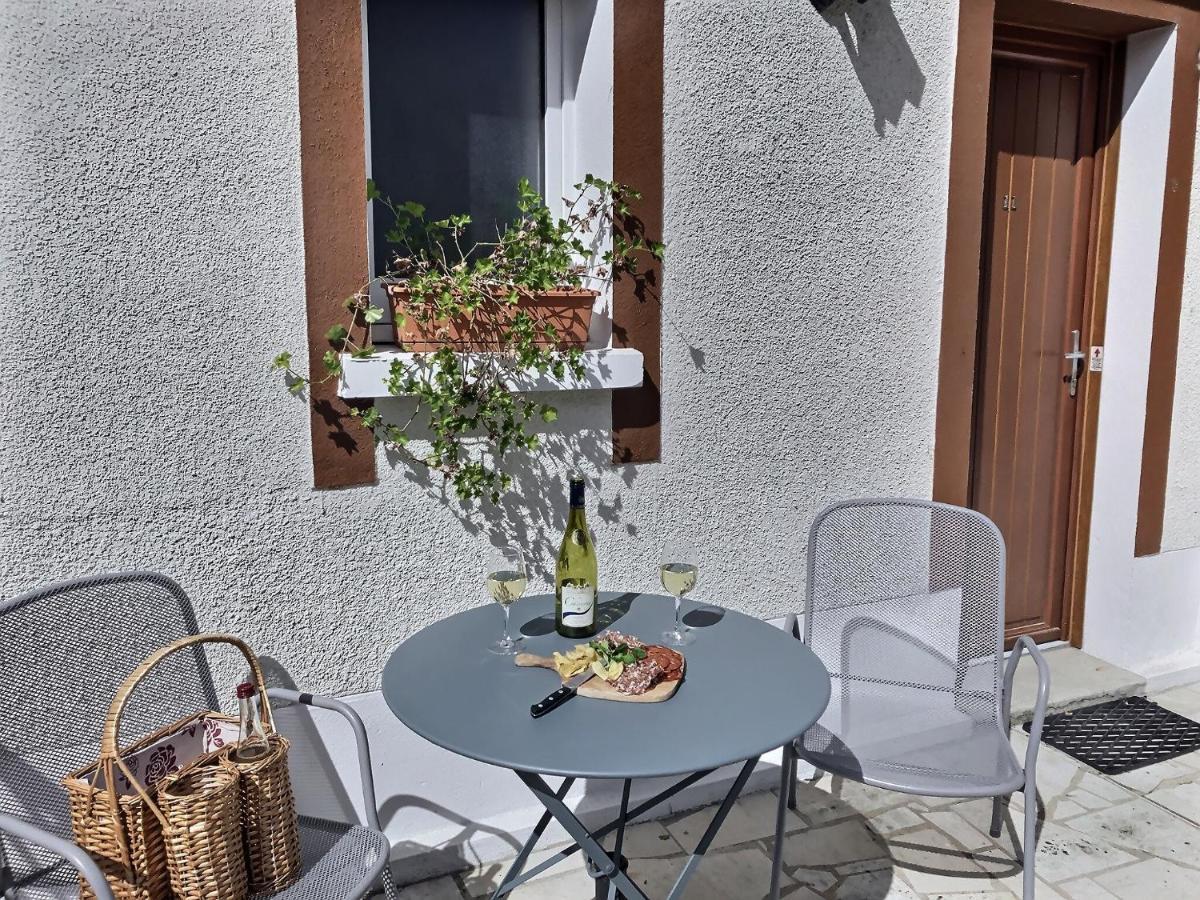 Logis Hotel Du Cygne ブラシュー エクステリア 写真